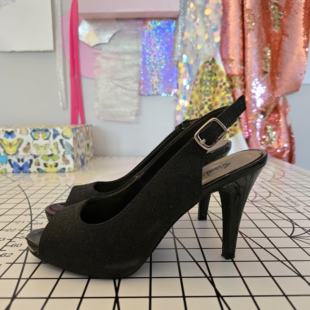 Fioni Black Glitter Slingback Heels